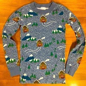 Hanna Andersson pajama top size 6-7 winter blue